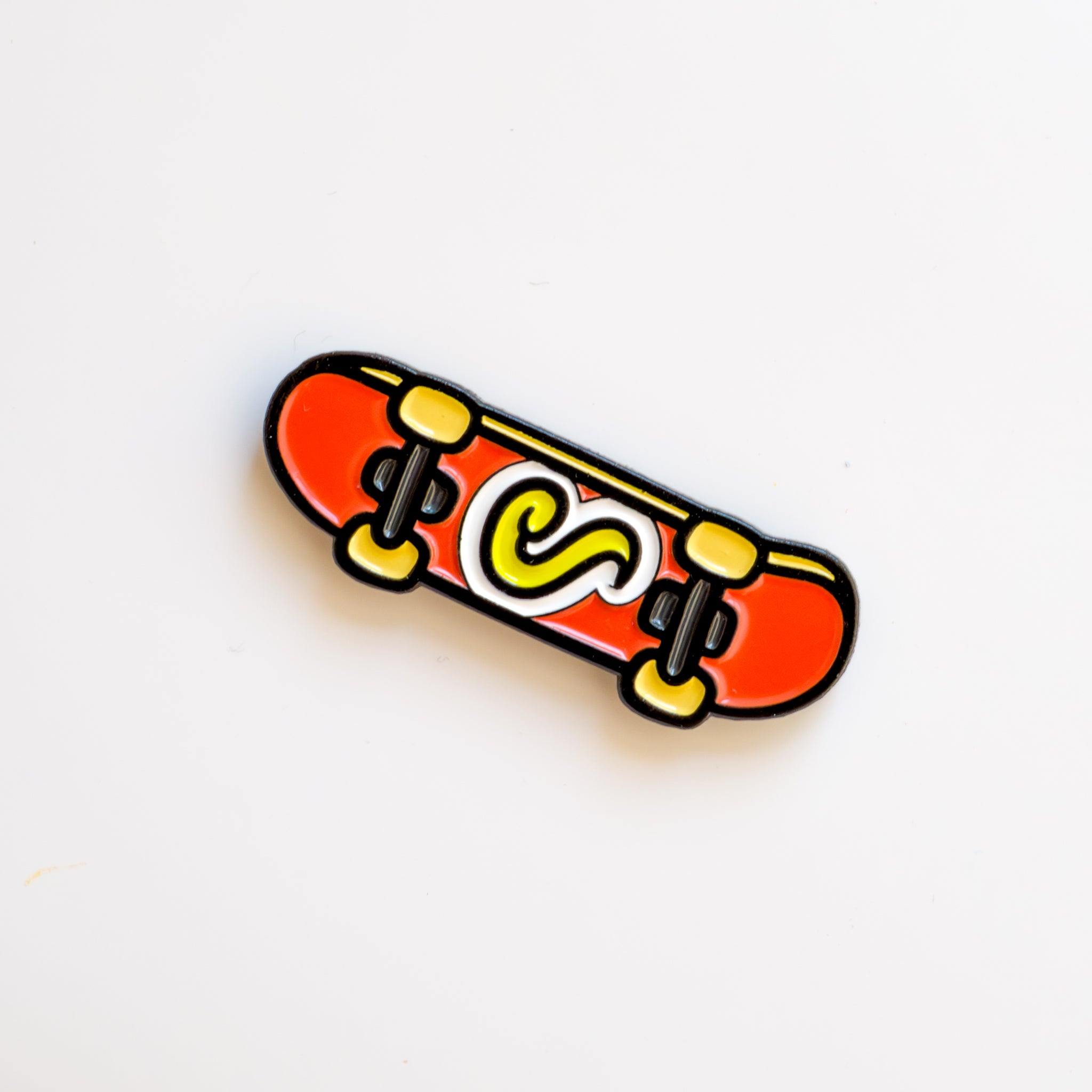 CUGGO Skateboard Pin